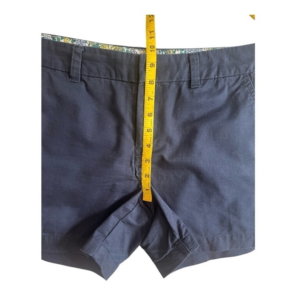 Tommy Hilfiger Navy Shorts Size 8 Women - Picture 7 of 11